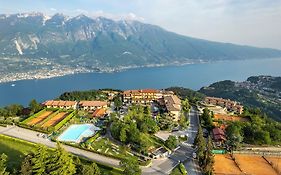 Hotel Pineta Campi